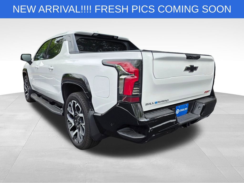 Certified 2025 Chevrolet Silverado EV RST image 6