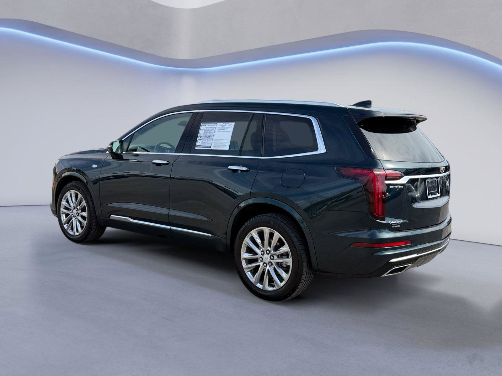 Certified 2024 Cadillac XT6 Premium Luxury w/ Technology Package image 7