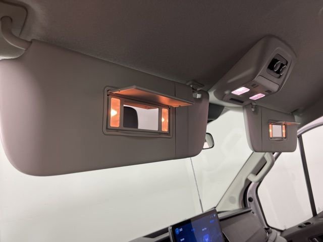 Used 2024 Ford Transit 350 XLT image 29