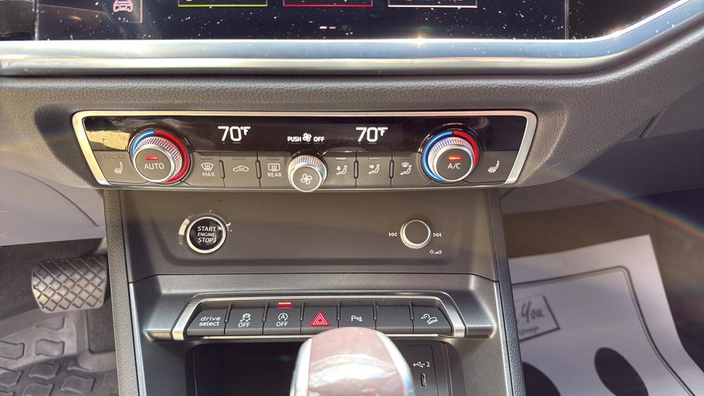 Used 2022 Audi Q3 2.0T Premium image 27