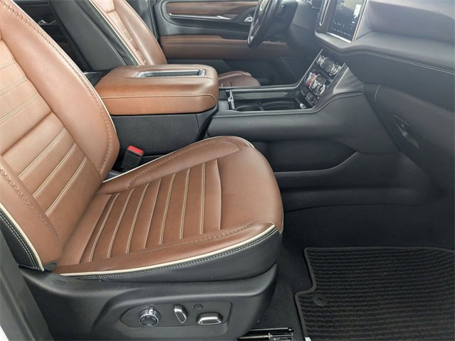 Used 2023 GMC Yukon Denali Ultimate image 38