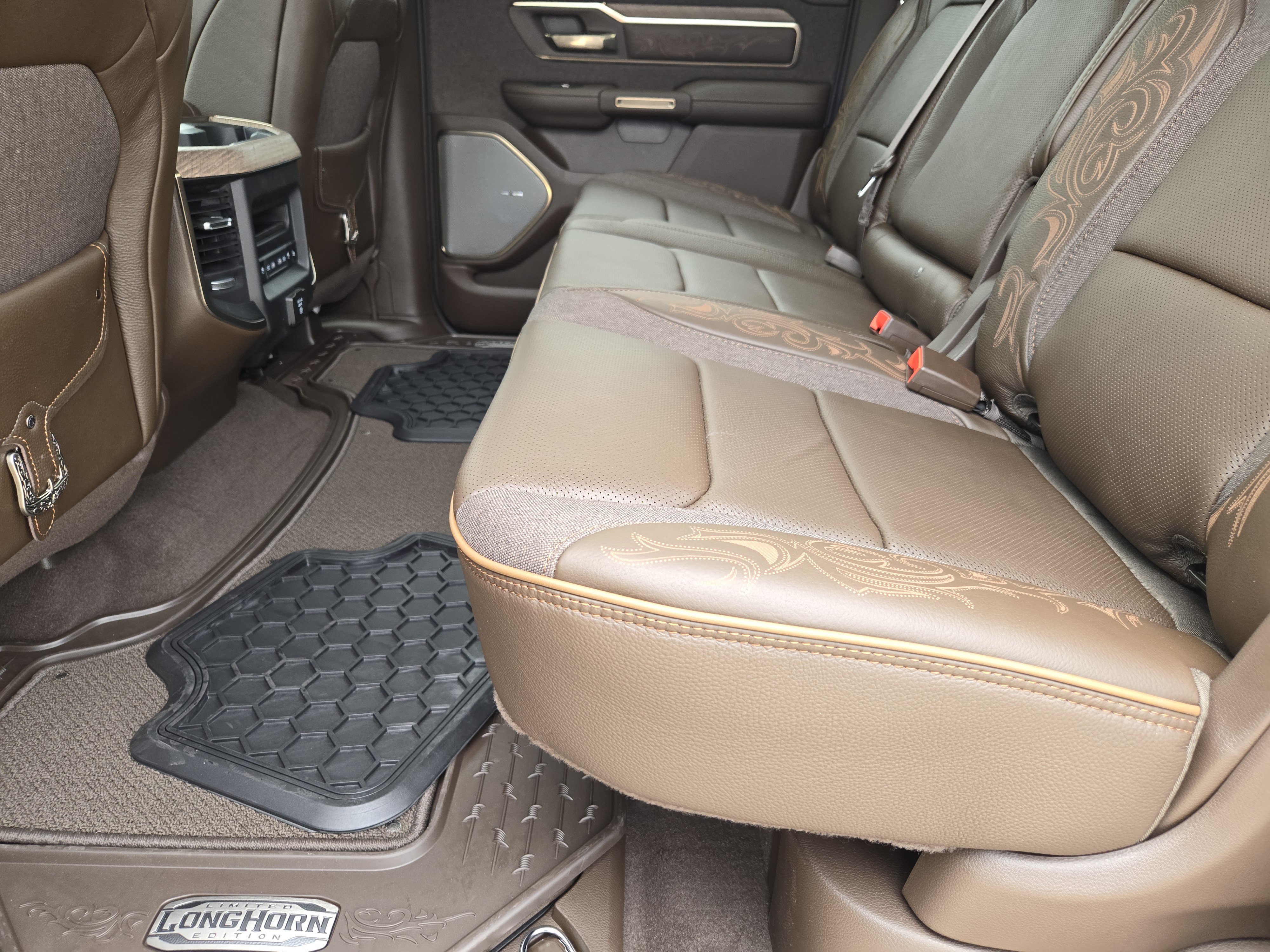 New 2026 RAM 1500 Limited AWD/4WD image 22