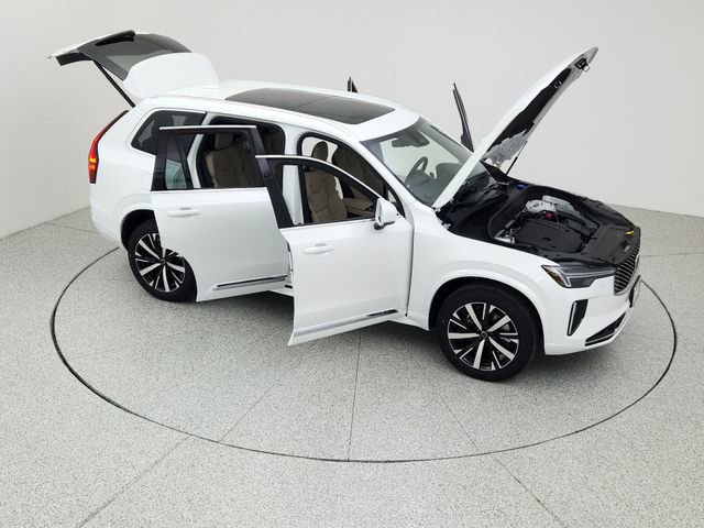 New 2026 Volvo XC90 B6 Core image 35
