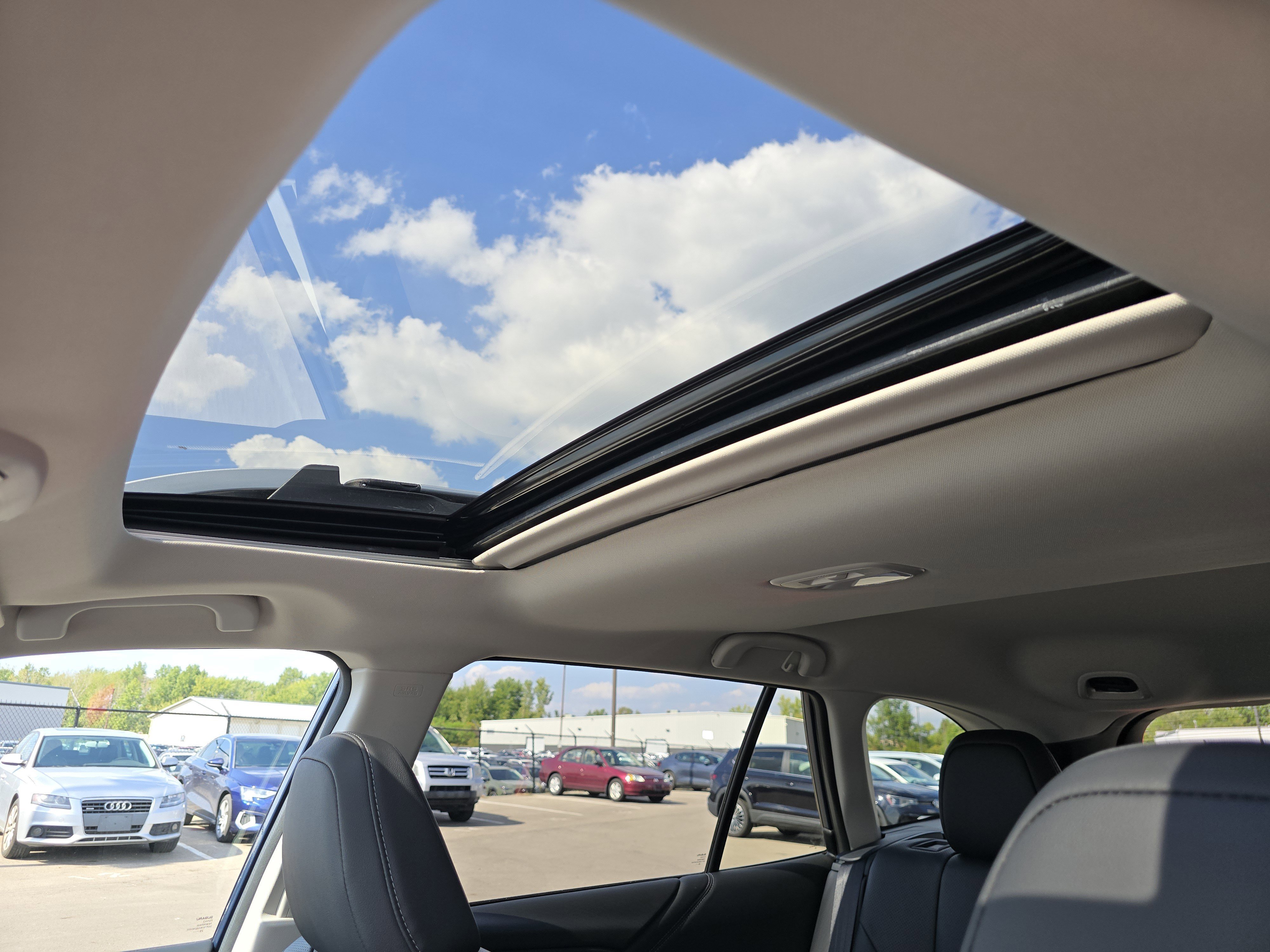 New 2025 Subaru Outback Touring XT image 9