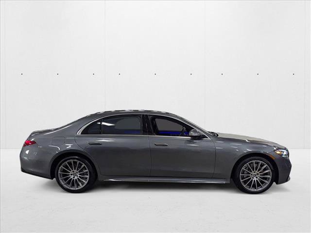 New 2025 Mercedes-Benz S 580 4MATIC Sedan video 4