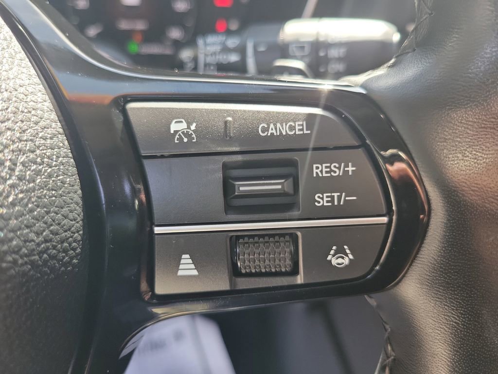 Used 2023 Honda Pilot Elite image 29