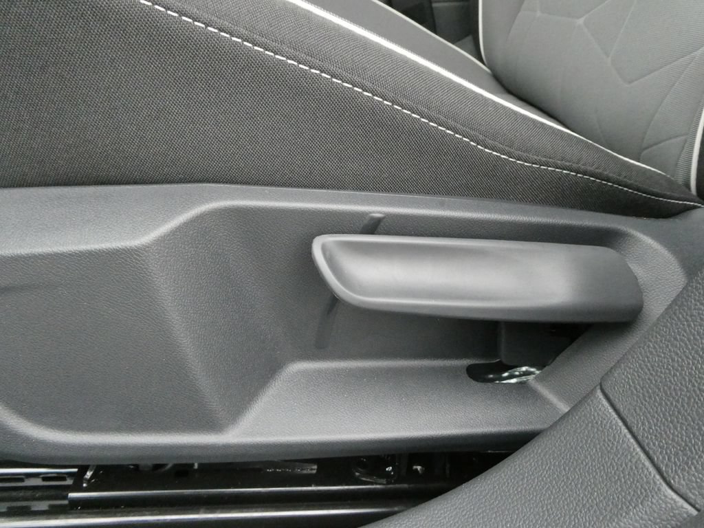 New 2026 Volkswagen Jetta Sport FWD image 29