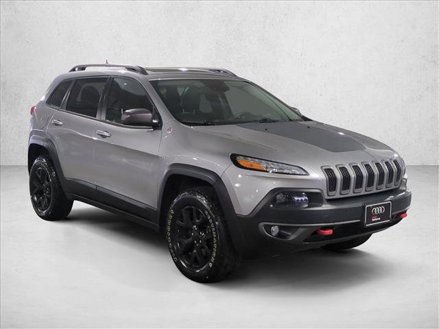 Used 2015 Jeep Cherokee Trailhawk w/ Comfort/Convenience Group image 3