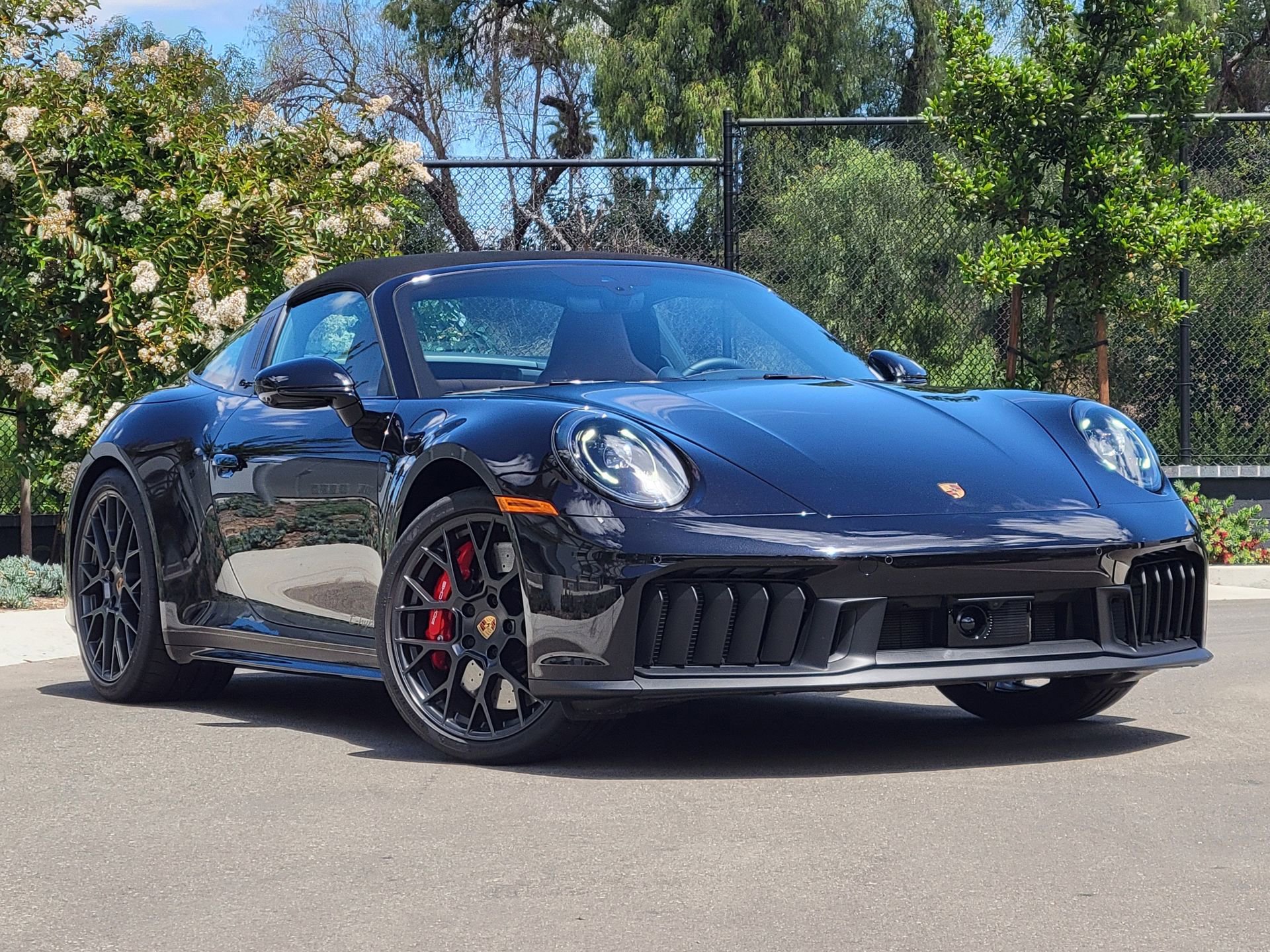Used 2026 Porsche 911 Targa 4 GTS AWD/4WD image 9