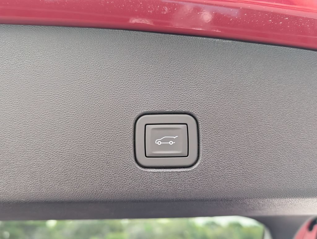 New 2026 Cadillac Optiq Sport 1 AWD/4WD image 16