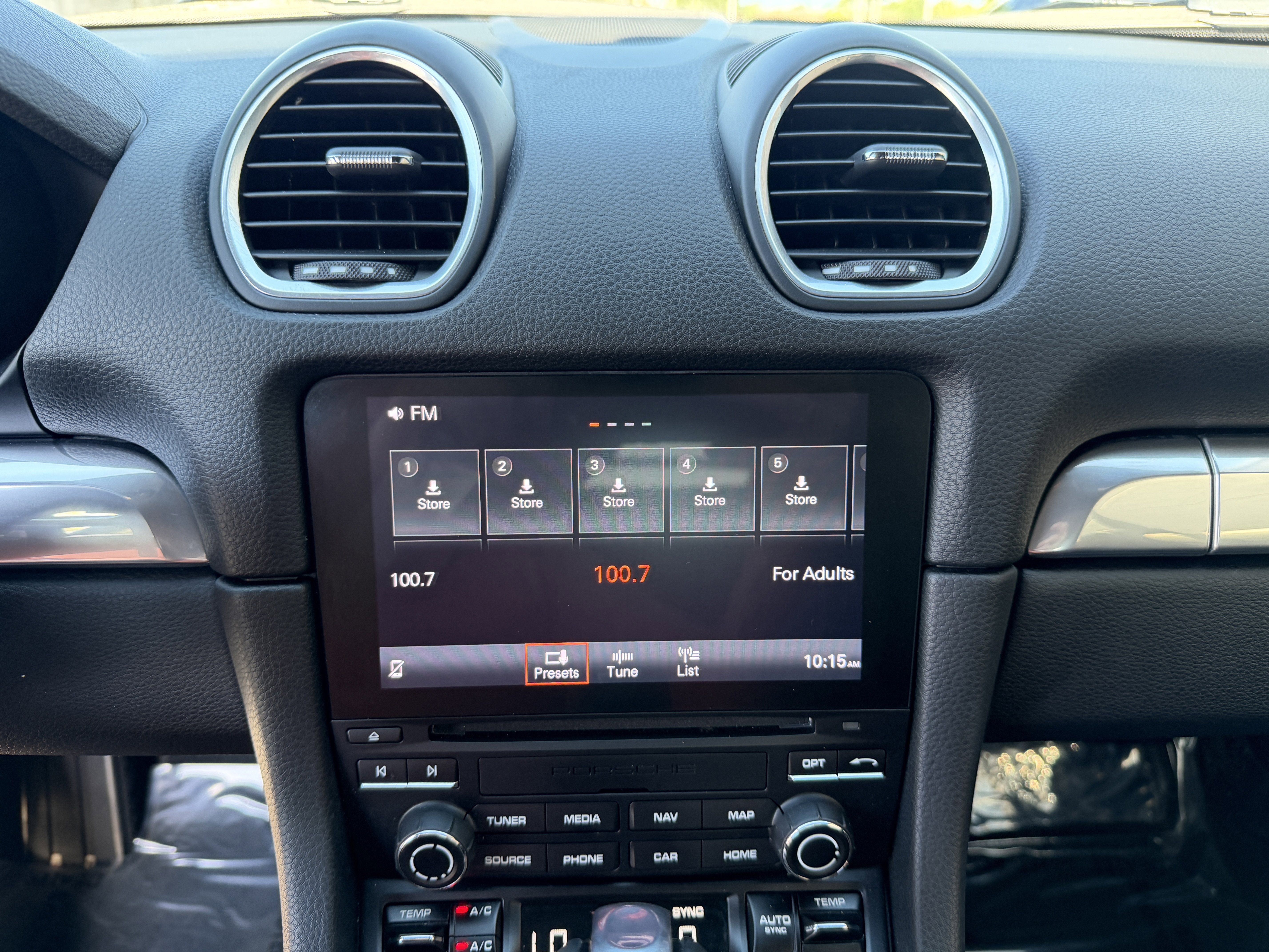 Certified 2019 Porsche 718 Cayman S RWD image 21