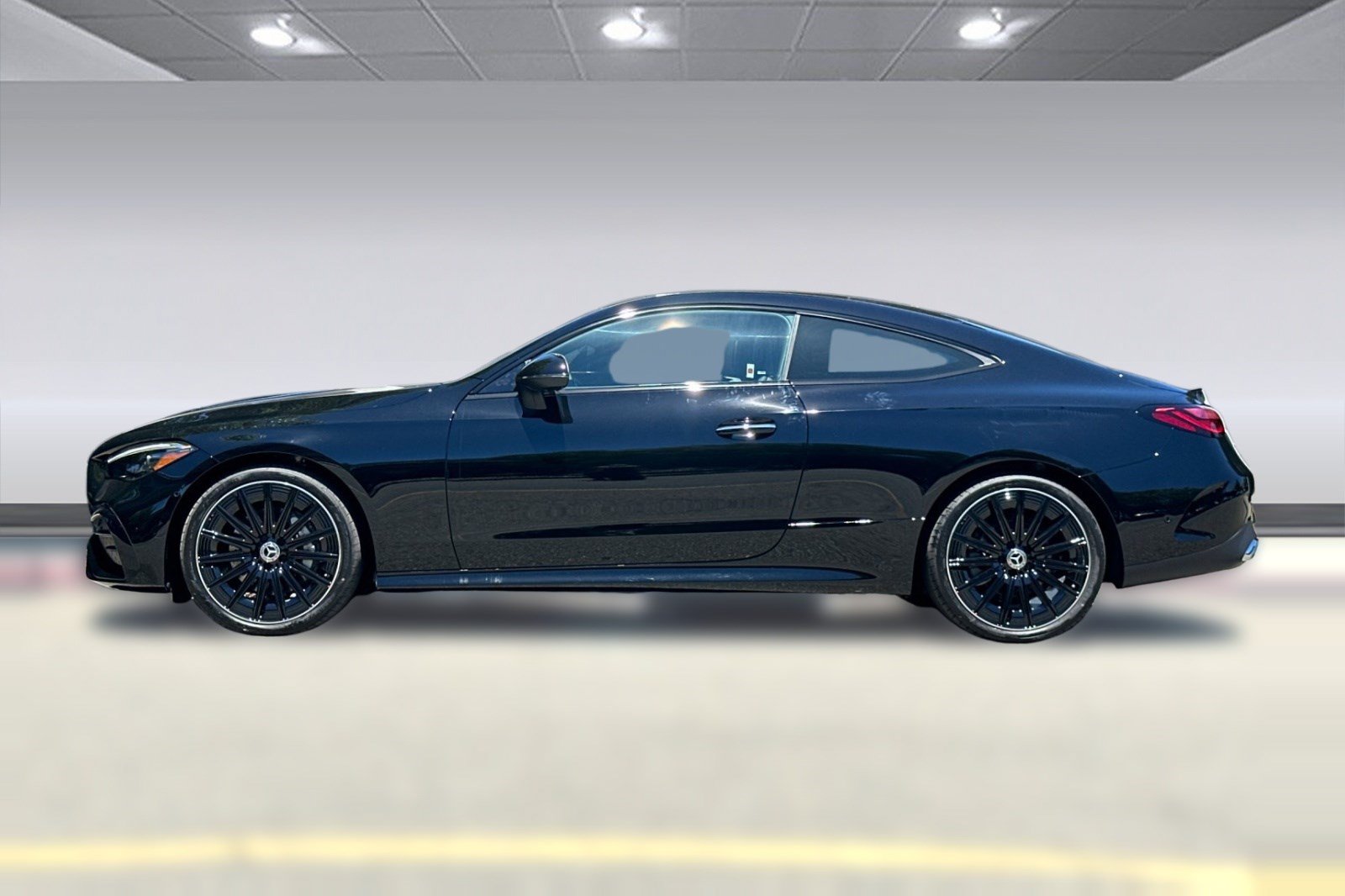 New 2026 Mercedes-Benz CLE 300 4MATIC Coupe image 2