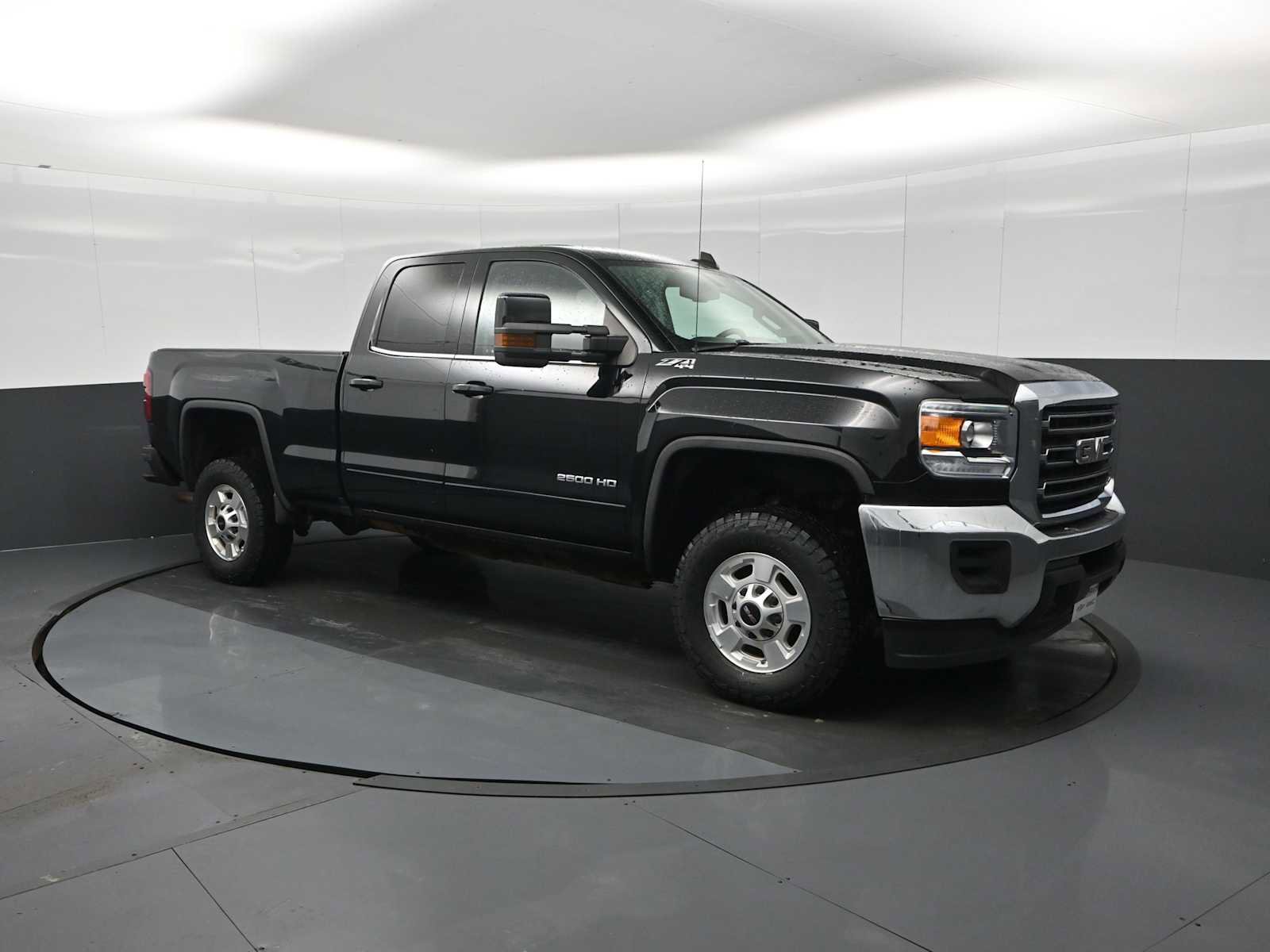 Used 2019 GMC Sierra 2500 SLE w/ Snow Plow Prep Package image 1