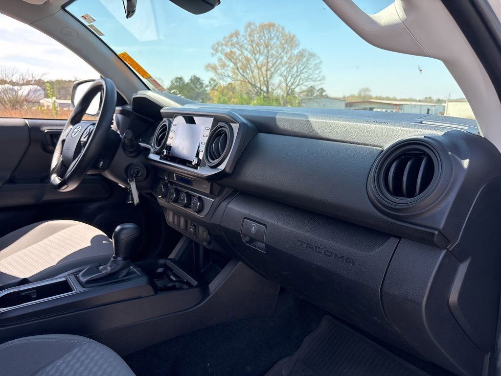 Certified 2022 Toyota Tacoma SR image 34