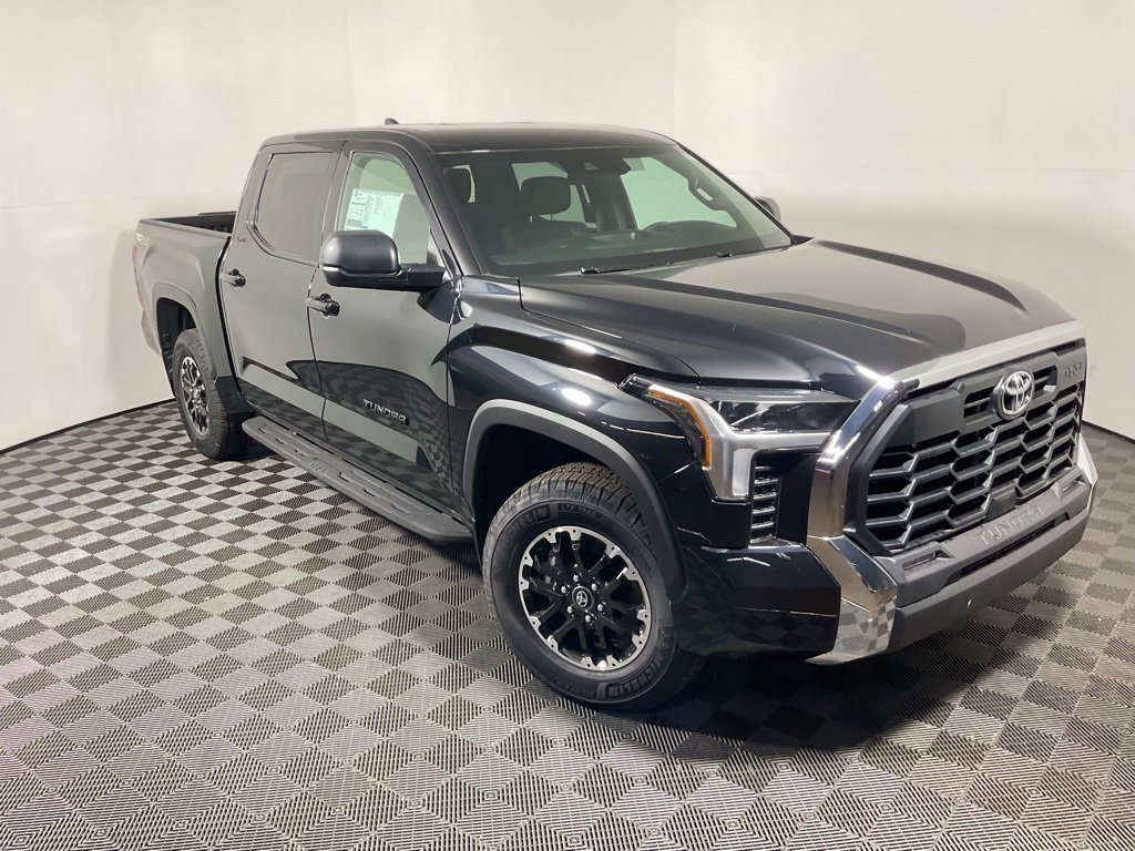 New 2025 Toyota Tundra SR5 image 4