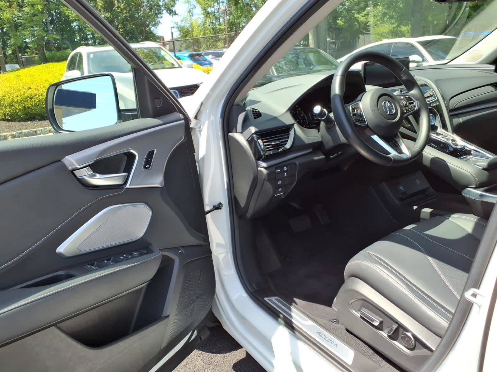 Certified 2025 Acura RDX w/ Technology Package AWD/4WD image 23