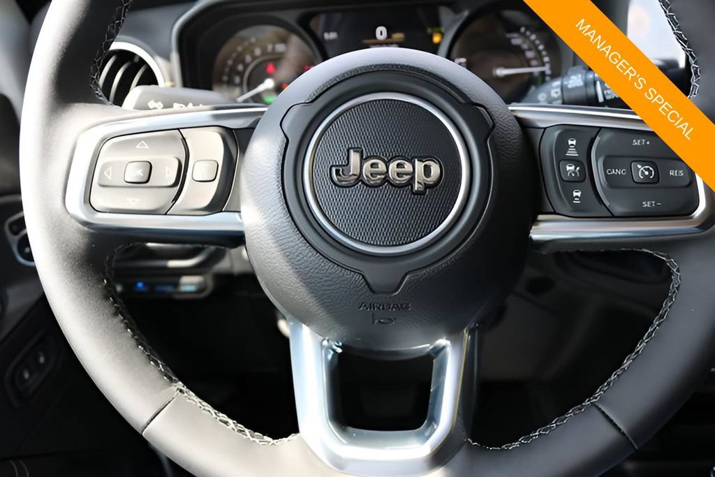 New 2025 Jeep Wrangler Unlimited Sahara AWD/4WD image 21