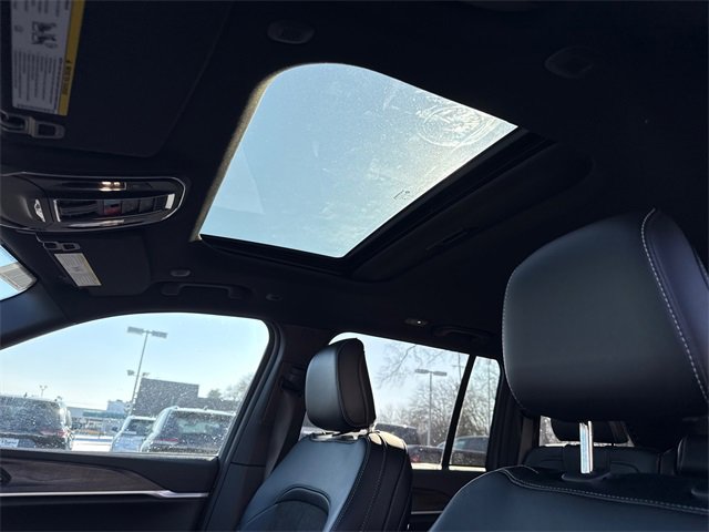 New 2026 Jeep Grand Cherokee Laredo image 5