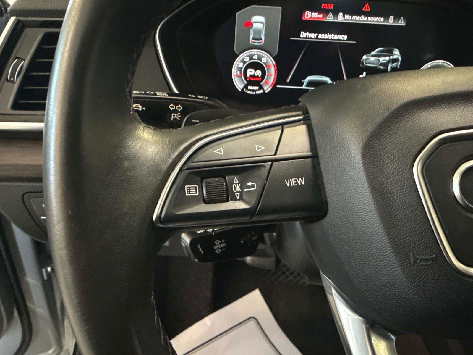 Used 2023 Audi Q5 Premium Plus w/ Premium Plus Package image 29