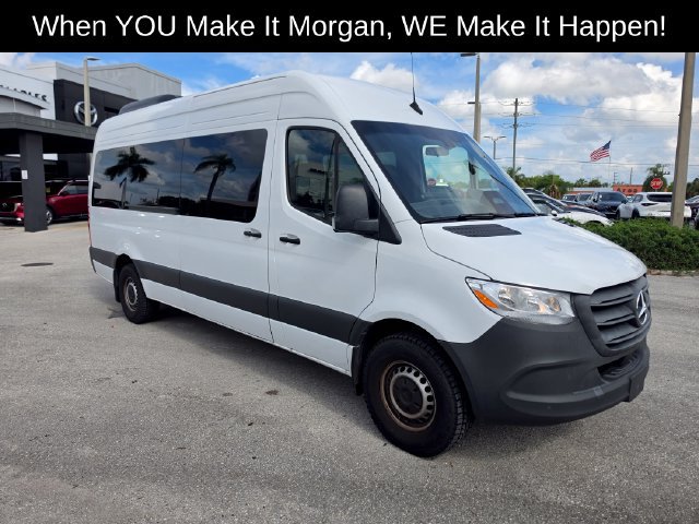 Used 2025 Mercedes-Benz Sprinter 2500 image 5