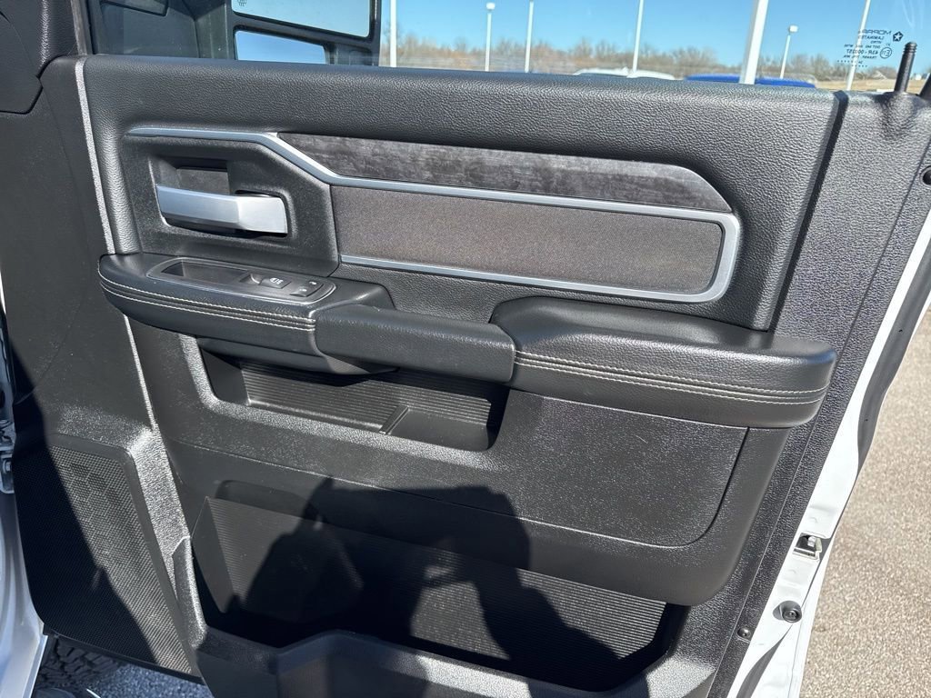 Used 2024 RAM 3500 Big Horn image 13