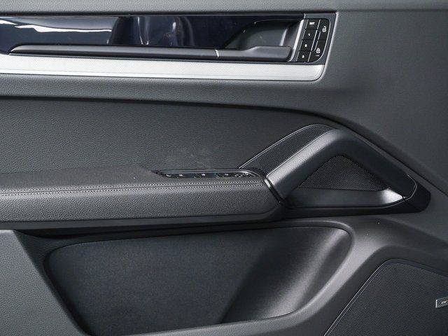 New 2026 Porsche Cayenne S AWD/4WD image 6