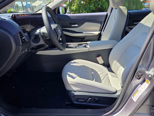 New 2026 Nissan Sentra SL w/ Floor Mat Package image 5
