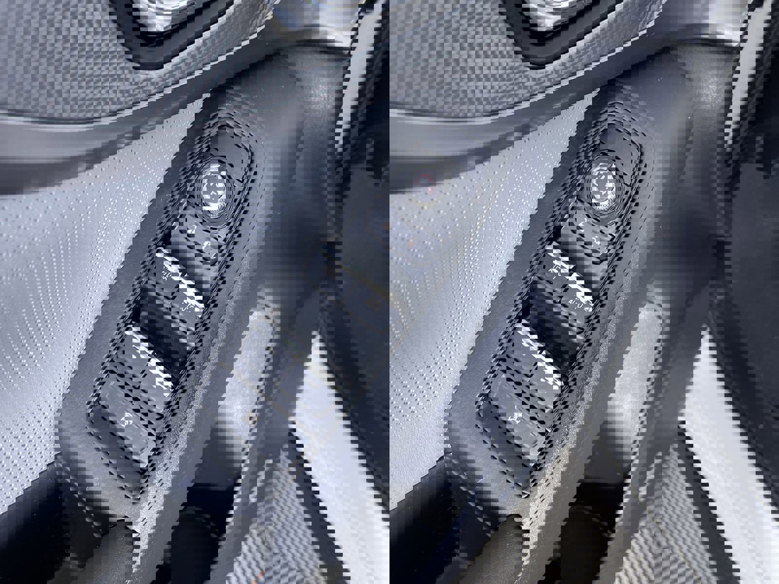 Used 2023 Subaru Crosstrek 2.5i Limited w/ Popular Package #3 image 14