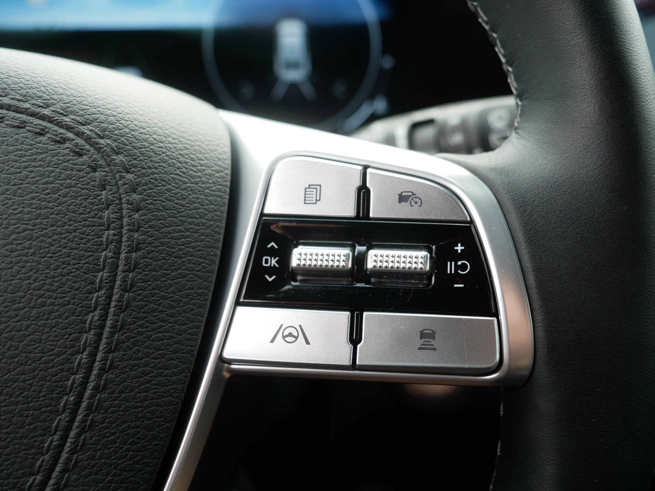 Certified 2025 Kia Telluride SX Prestige X-Line AWD/4WD image 29
