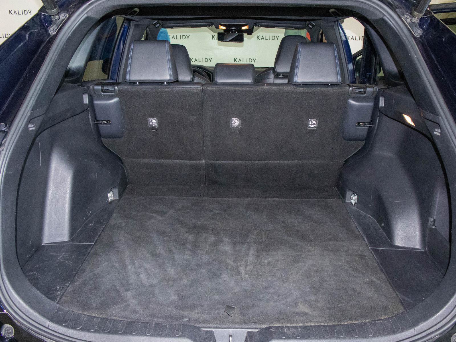 Used 2019 Toyota RAV4 XSE w/ Carpet Mat Package AWD/4WD image 24