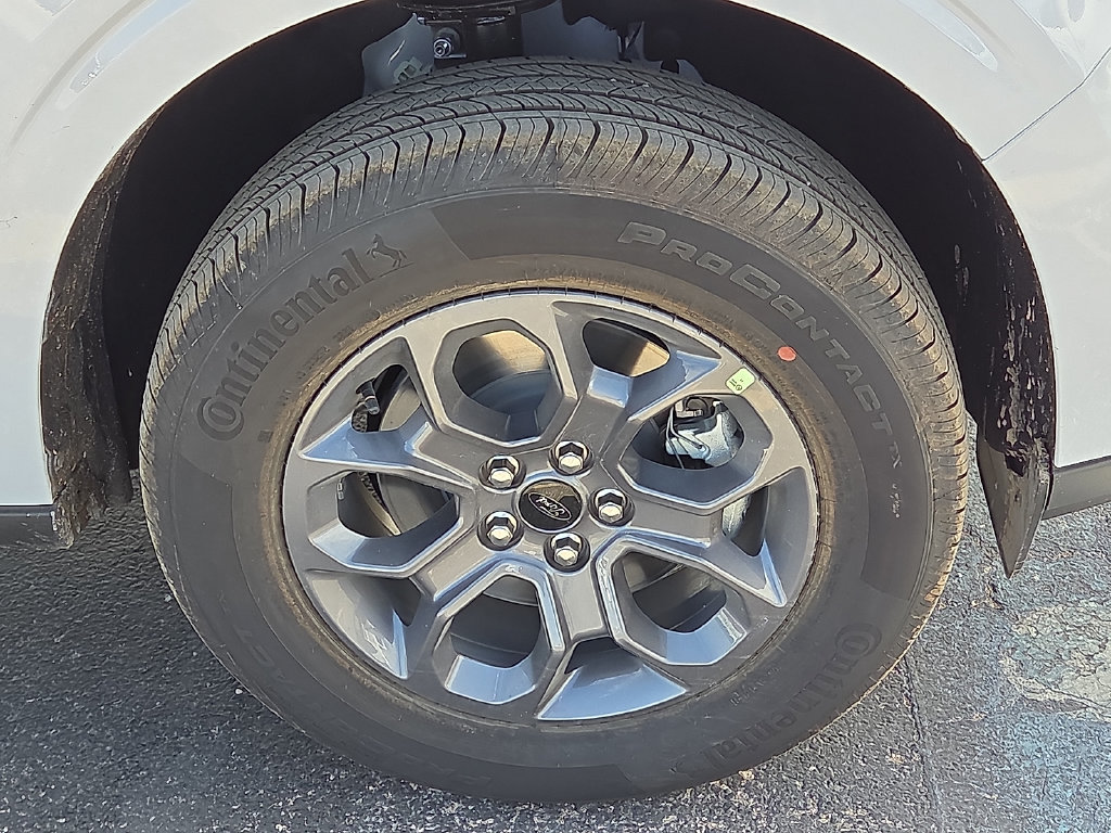 New 2026 Ford Maverick XLT FWD image 11