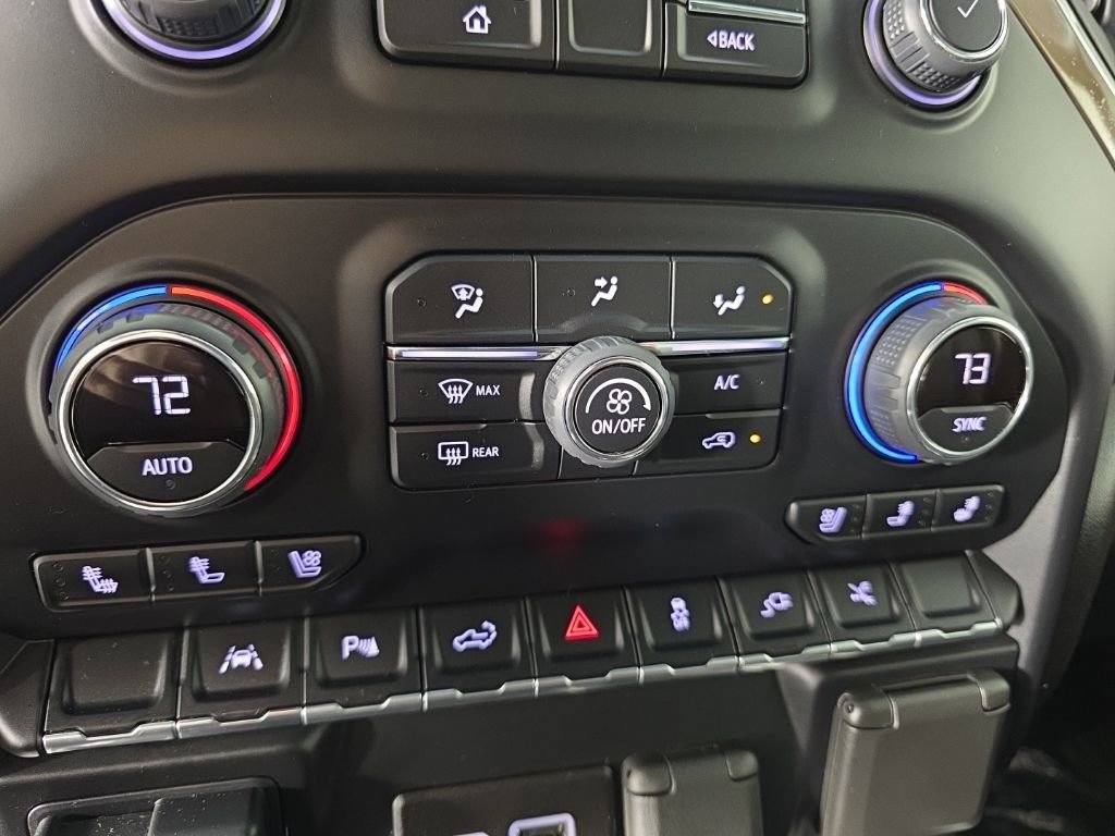 Used 2022 Chevrolet Silverado 1500 High Country image 21