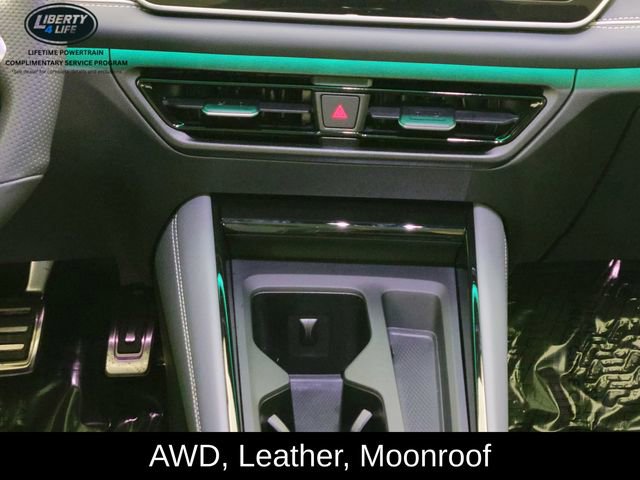 Used 2025 Volkswagen Tiguan SEL R-Line image 24