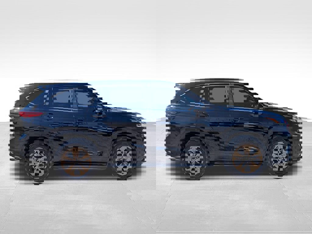 Used 2023 Toyota Highlander Bronze Edition image 3