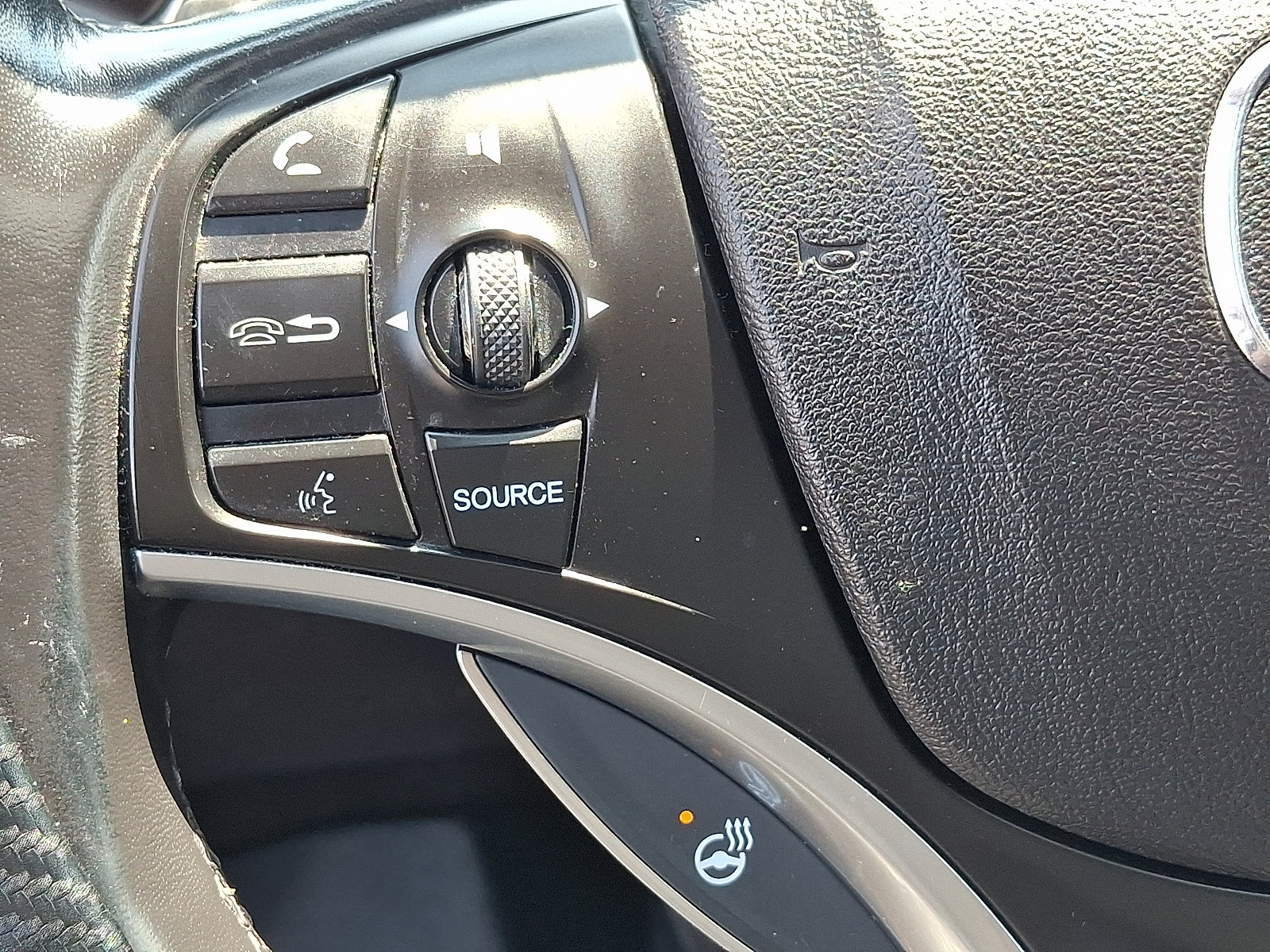 Used 2018 Acura MDX SH-AWD w/ Advance Package image 22
