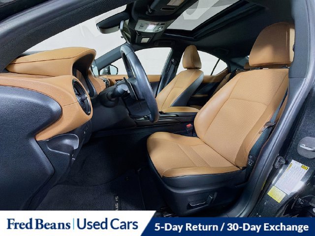 Used 2024 Lexus IS 350 F Sport w/ Accessory Package 2 AWD/4WD image 26