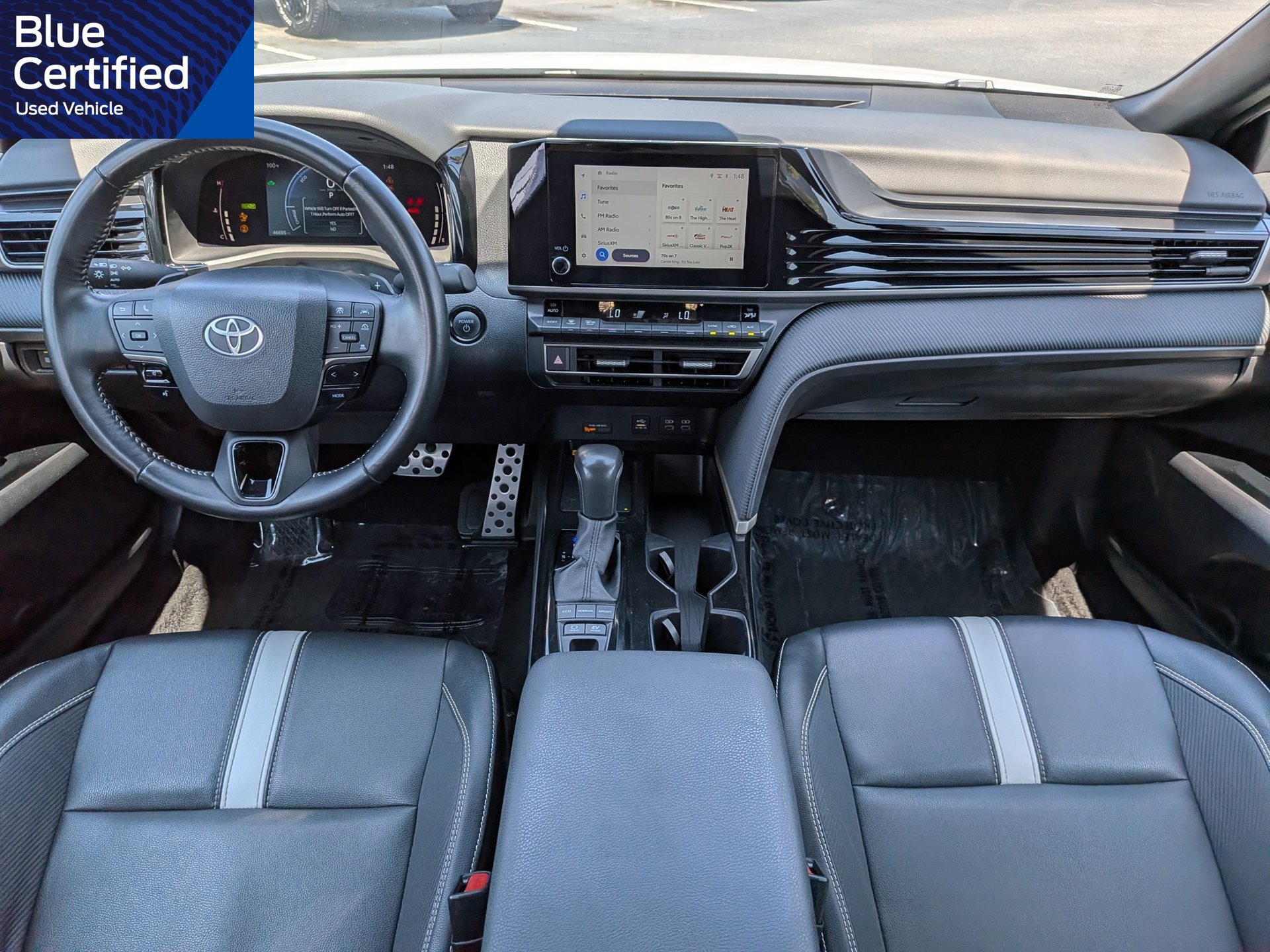 Used 2025 Toyota Camry SE FWD image 16