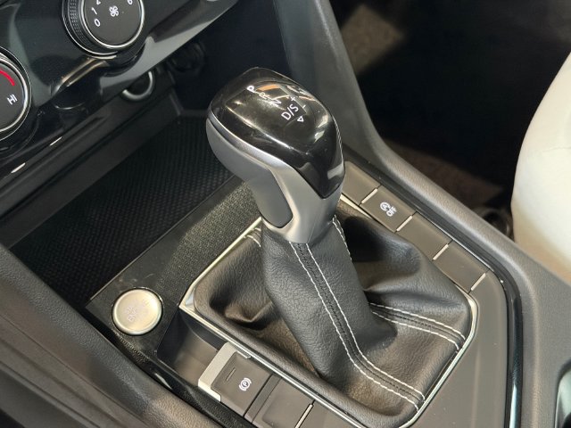 New 2027 Volkswagen Taos S FWD image 18