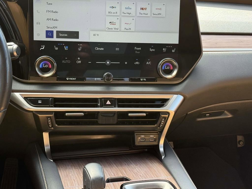 Used 2023 Lexus RX 350 Premium Plus w/ Cold Area Package FWD image 19