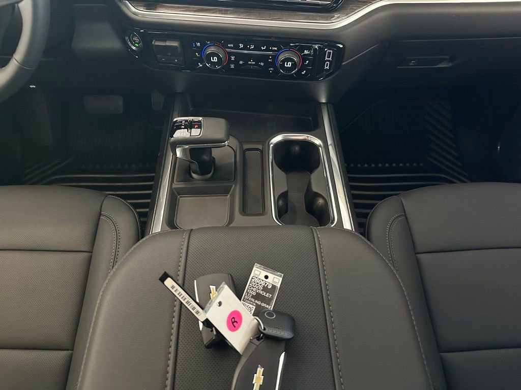 New 2026 Chevrolet Silverado 1500 LTZ w/ LTZ Premium Package image 19