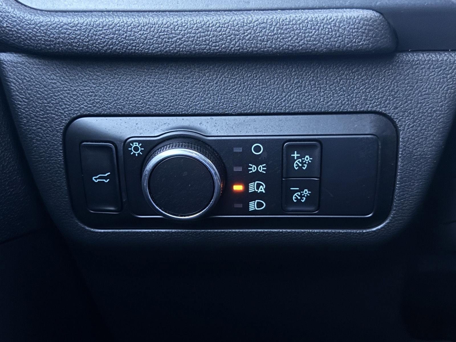 Used 2023 Ford Escape Active AWD/4WD image 23