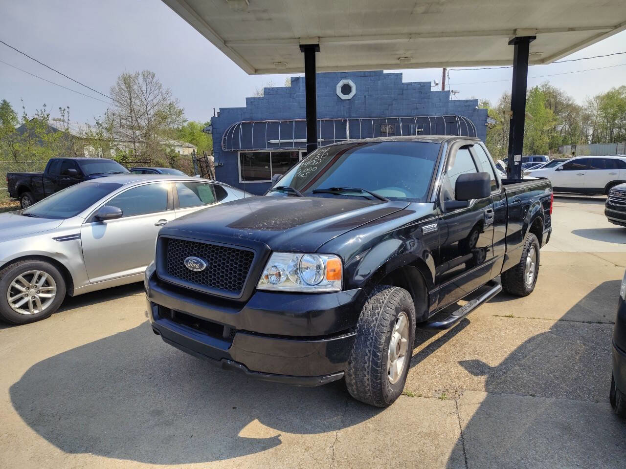 Used 2004 Ford F150 STX RWD image 1