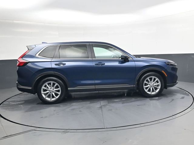 Used 2025 Honda CR-V EX image 3