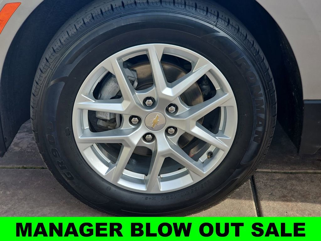 Used 2023 Chevrolet Equinox LT image 35