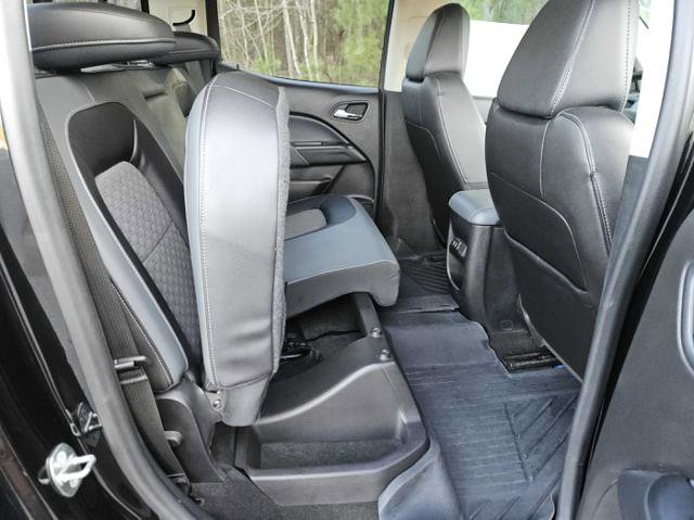 Used 2018 Chevrolet Colorado Z71 image 30