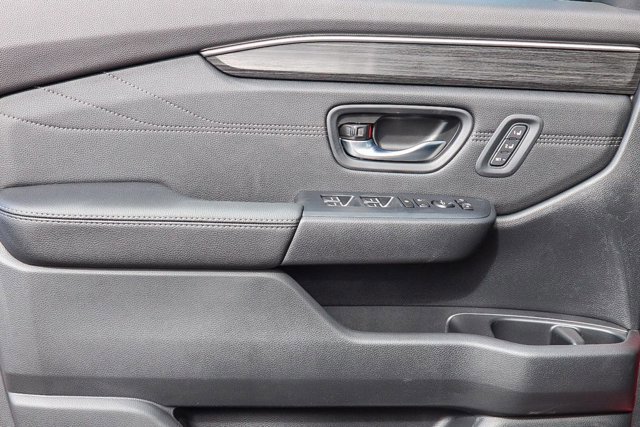 New 2026 Honda Pilot Touring image 12