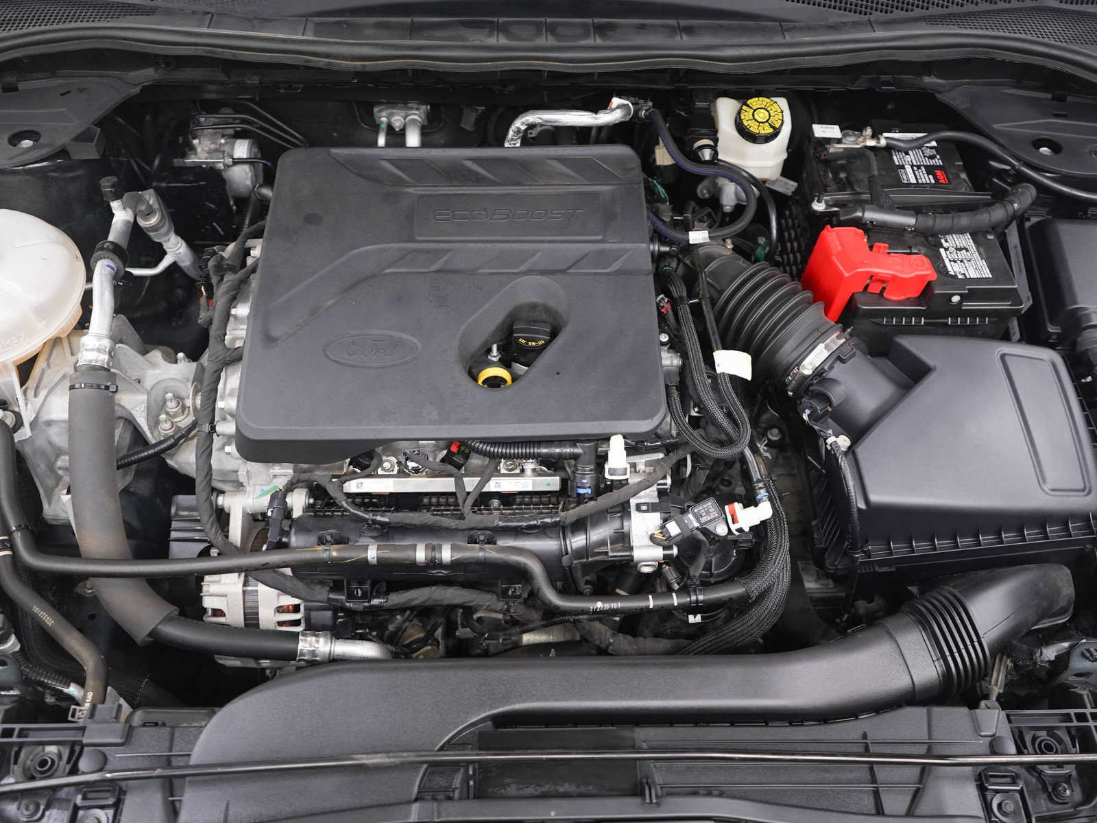 Used 2020 Ford Escape SE image 31