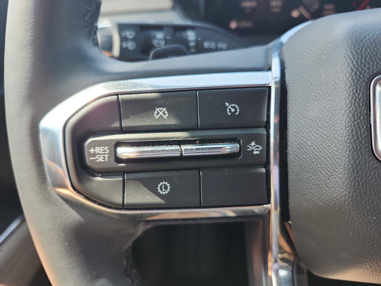 Certified 2024 GMC Acadia Elevation w/ Luxury Package FWD image 24