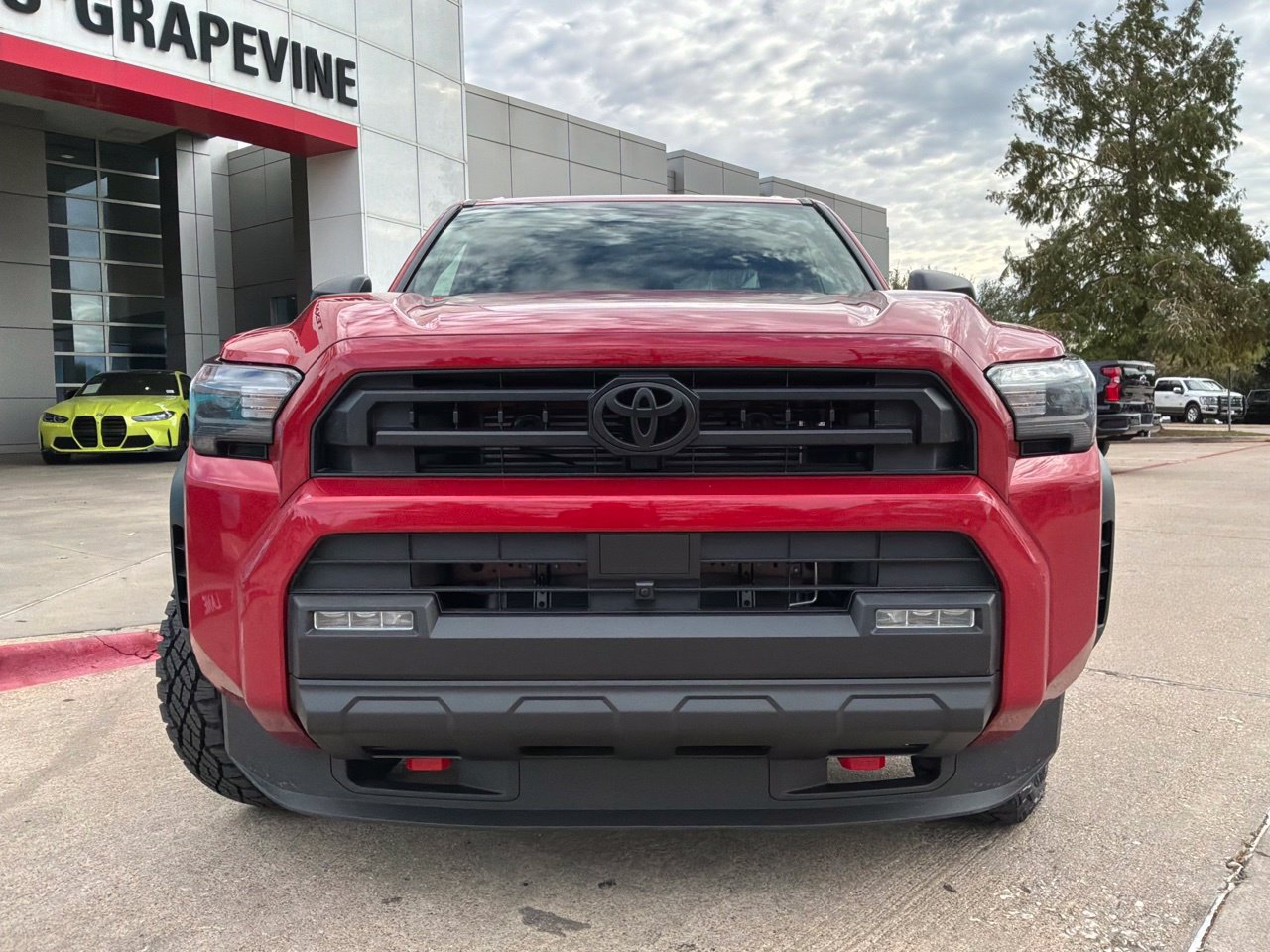New 2026 Toyota 4Runner SR5 AWD/4WD image 3