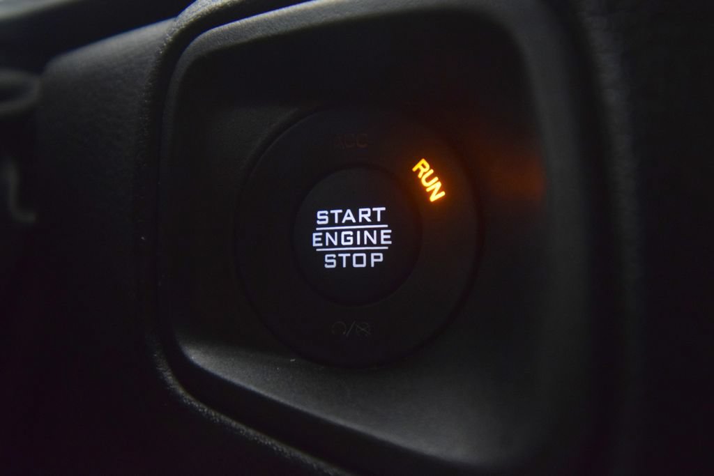 Used 2024 Jeep Wrangler Unlimited Sport AWD/4WD image 35